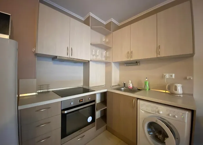 Admiral Plaza A1 Sunny شقة ساني بيتش