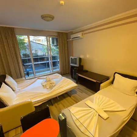 Private Cozy Admiral Plaza A1 * Sunny Beach