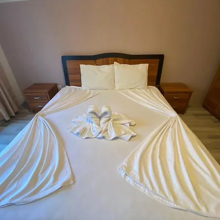 Private Cozy Admiral Plaza A1 Apartament